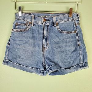 American Eagle Cuffed Mom Jean Shorts Size 4
